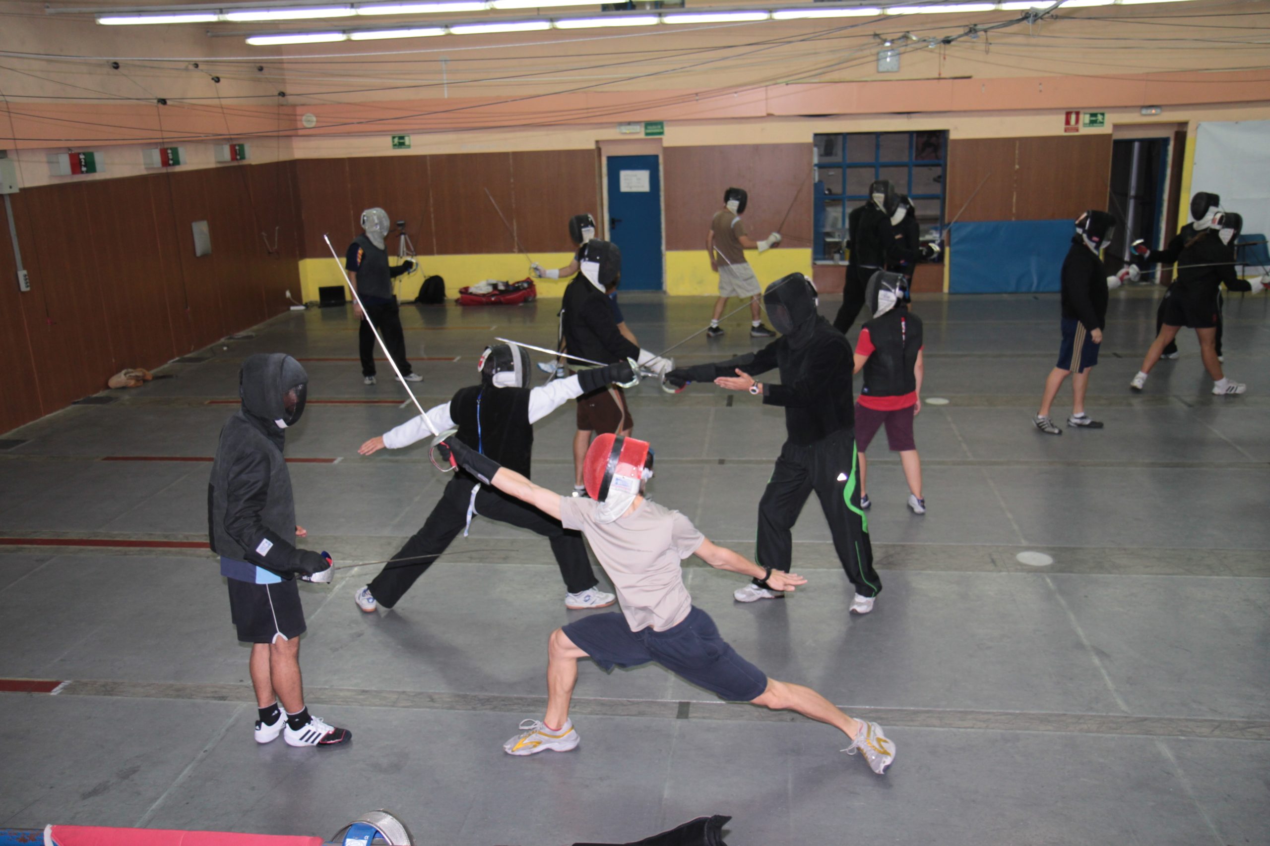 CURSO DE ENTRENADORES PARA EXTRANJEROS NIVEL INTERMEDIO 2026